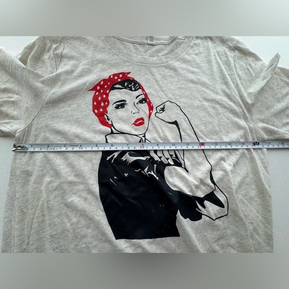 Rosie the Riveter Women's T-Shirt
Ruby's Rubbish Size Small - Picture 6 of 9